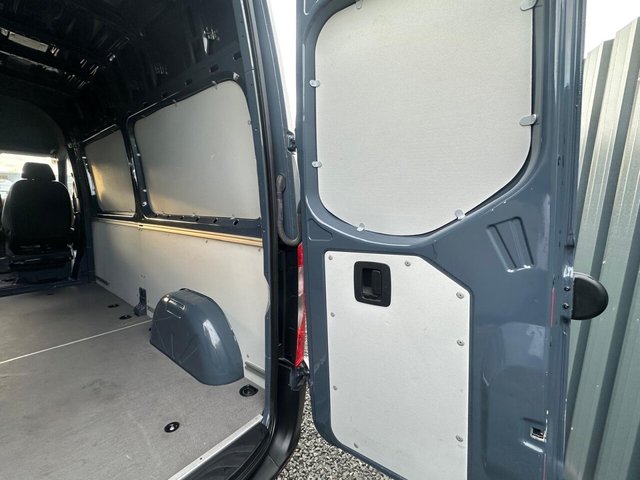 2019 Mercedes-Benz SPRINTER - Photo 8
