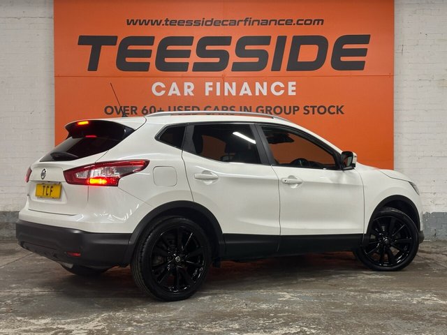 2015 NISSAN QASHQAI 1.2 DIG-T Tekna SUV 5dr Petrol Manual 2WD Euro 6 (s/s) (115 ps) - Photo 5