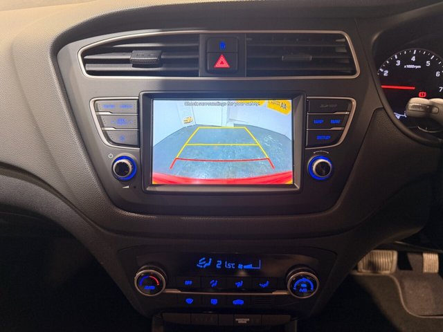 2018 HYUNDAI I20 - Photo 12