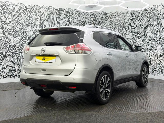 2016 Nissan X-Trail 1.6L Tekna 5dr - Photo 11