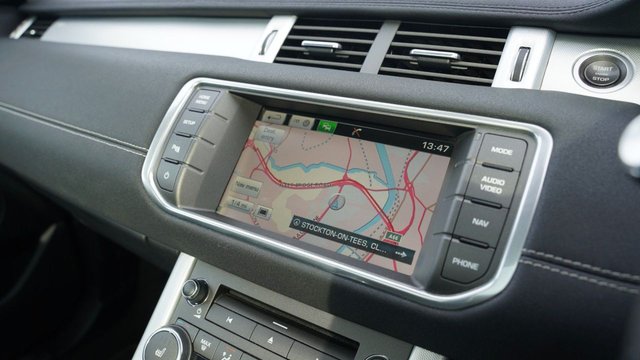 2014 Land Rover RANGE ROVER EVOQUE 2.2 SD4 Dynamic SUV 5dr Diesel Manual 4WD Euro 5 (s/s) (190 ps) - Photo 11