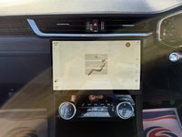 USED 2021 71 JAGUAR F-PACE 2.0 D200 MHEV SE SUV 5dr Diesel Auto AWD Euro 6 (s/s) (204 ps) Full JLR Service History, One Owner