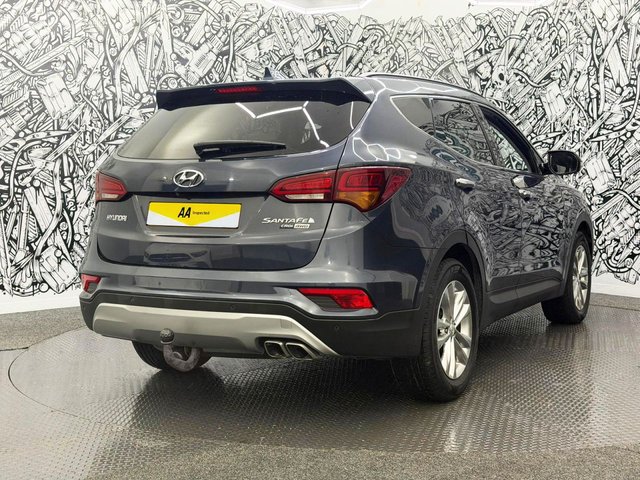 2016 Hyundai Santa FE 2.2L Premium 5dr - Photo 10