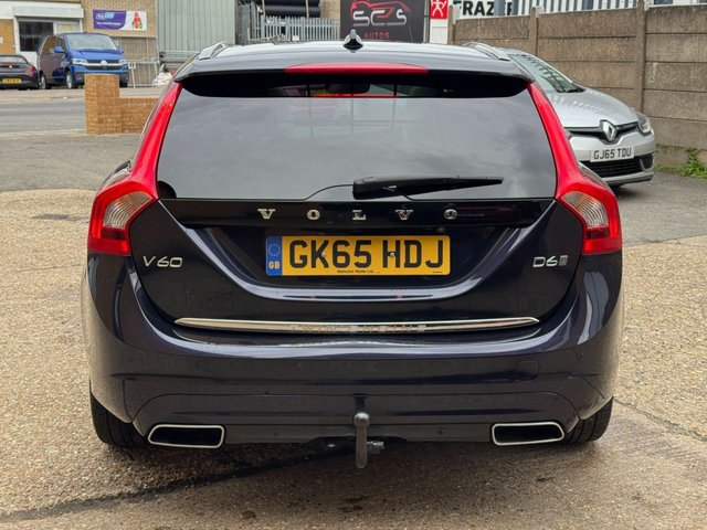 2015 Volvo V60 2.4L SE Lux Nav 5dr - Photo 6