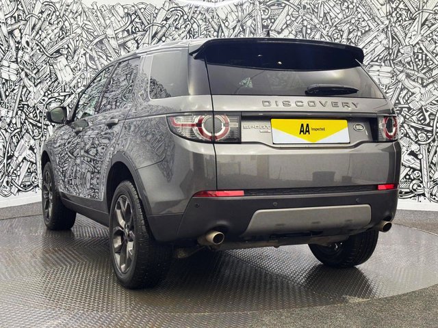 2019 Land Rover Discovery Sport 2L Landmark 5dr - Photo 9