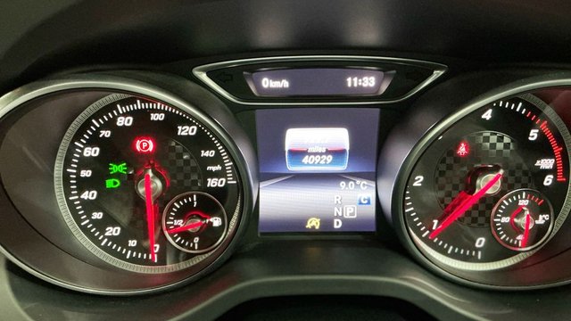 2018 Mercedes-Benz A-Class 1.5L Amg Line 5dr - Photo 11