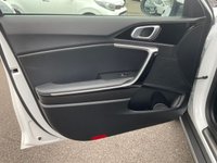 USED 2021 21 KIA XCEED 1.6 GDi 8.9kWh 3 SUV 5dr Petrol Plug-in Hybrid DCT Euro 6 (s/s) (139 bhp) 