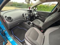 USED 2015 15 RENAULT CAPTUR 1.5 dCi ENERGY Dynamique S MediaNav SUV 5dr Diesel Manual Euro 5 (s/s) (90 ps) 92401 miles