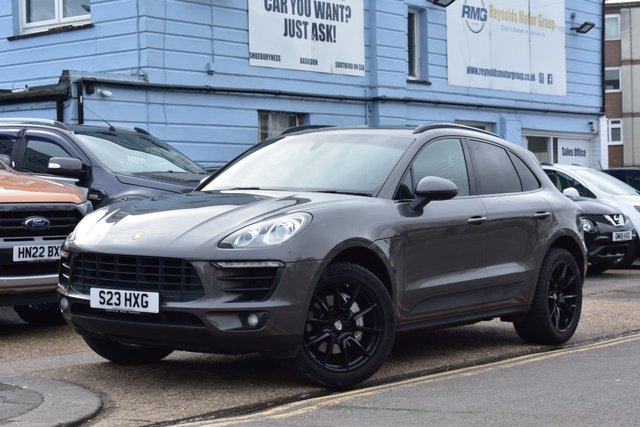 View our PORSCHE MACAN