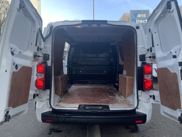 2023 Vauxhall Vivaro 1.5L Sportive 6dr - Photo 10