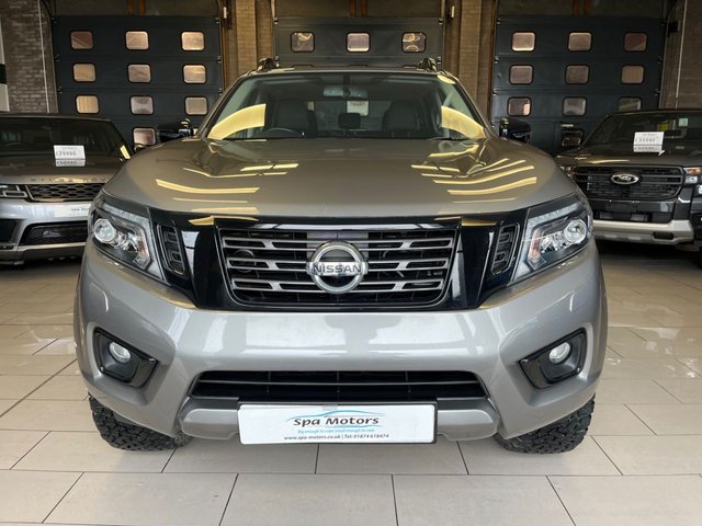 2021 Nissan Navara 2.3L N-Guard 4dr - Photo 2
