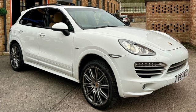 2014 PORSCHE CAYENNE 3.0 TD V6 Platinum Edition SUV 5dr Diesel TiptronicS 4WD Euro 5 (s/s) (245 ps) - Photo 3
