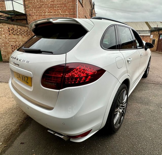 2014 PORSCHE CAYENNE 3.0 TD V6 Platinum Edition SUV 5dr Diesel TiptronicS 4WD Euro 5 (s/s) (245 ps) - Photo 5
