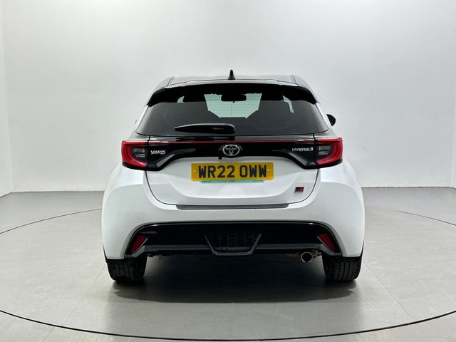 2022 Toyota Yaris - Photo 7