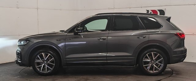 2018 Volkswagen Touareg - Photo 6