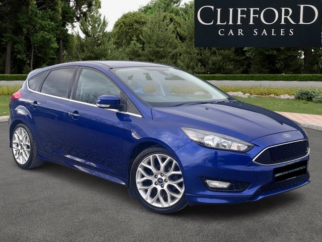 2015 Ford Focus 1.6L Zetec S 5dr - Photo 5