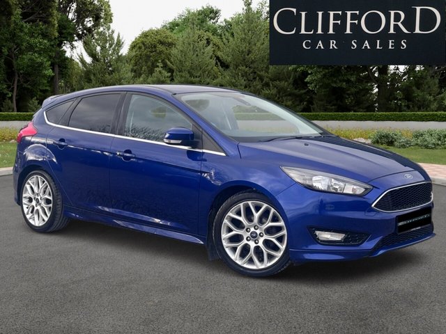 2015 Ford Focus 1.6L Zetec S 5dr - Photo 6