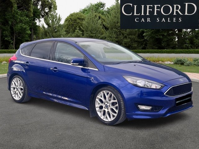 2015 Ford Focus 1.6L Zetec S 5dr - Photo 7