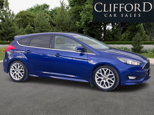 2015 Ford Focus 1.6L Zetec S 5dr - Photo 8