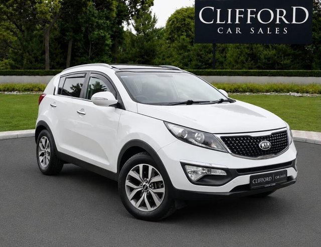 View our Kia Sportage 1.7 CRDi EcoDynamics 2 SUV 5dr Diesel Manual 2WD Euro 5 (s/s) (114 bhp)