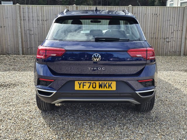 2020 VOLKSWAGEN T-ROC - Photo 4