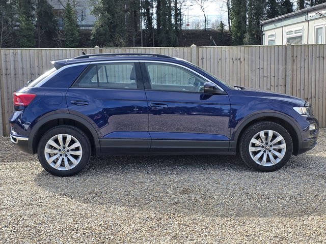 2020 VOLKSWAGEN T-ROC - Photo 6