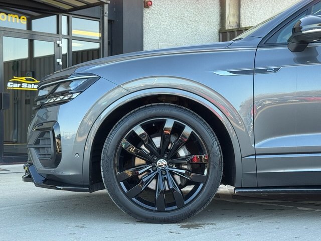 2023 VOLKSWAGEN TOUAREG 3.0 TDI V6 Black Edition SUV 5dr Diesel Tiptronic 4Motion Euro 6 (s/s) (231 ps) - Photo 7