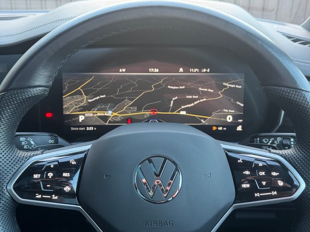 2023 VOLKSWAGEN TOUAREG 3.0 TDI V6 Black Edition SUV 5dr Diesel Tiptronic 4Motion Euro 6 (s/s) (231 ps) - Photo 12