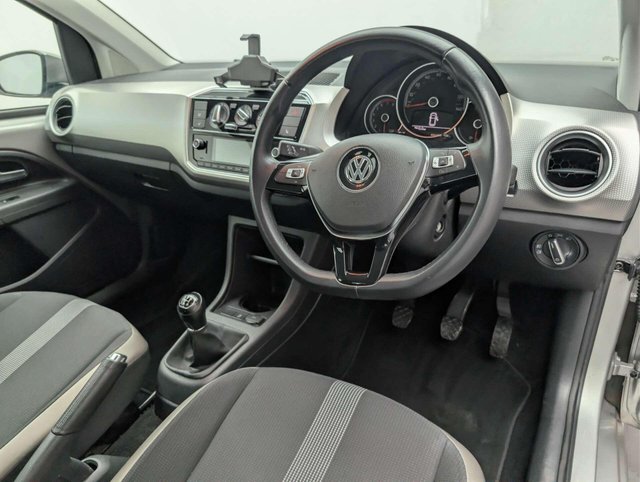USED 2018 18 VOLKSWAGEN UP! 1.0 High Up 3dr CLICK & COLLECT/ HOME DELIVERY