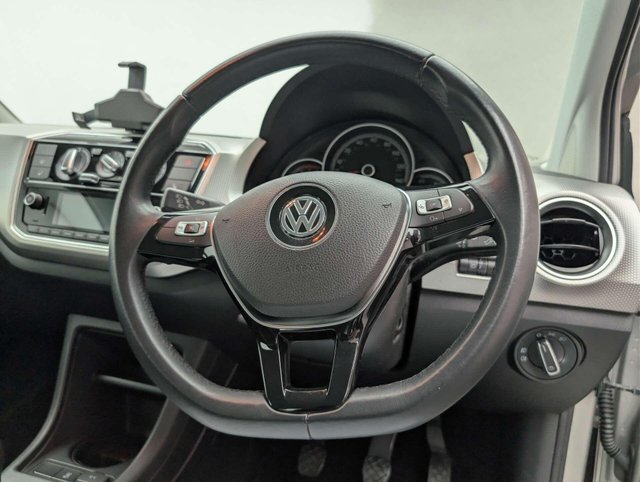 USED 2018 18 VOLKSWAGEN UP! 1.0 High Up 3dr CLICK & COLLECT/ HOME DELIVERY