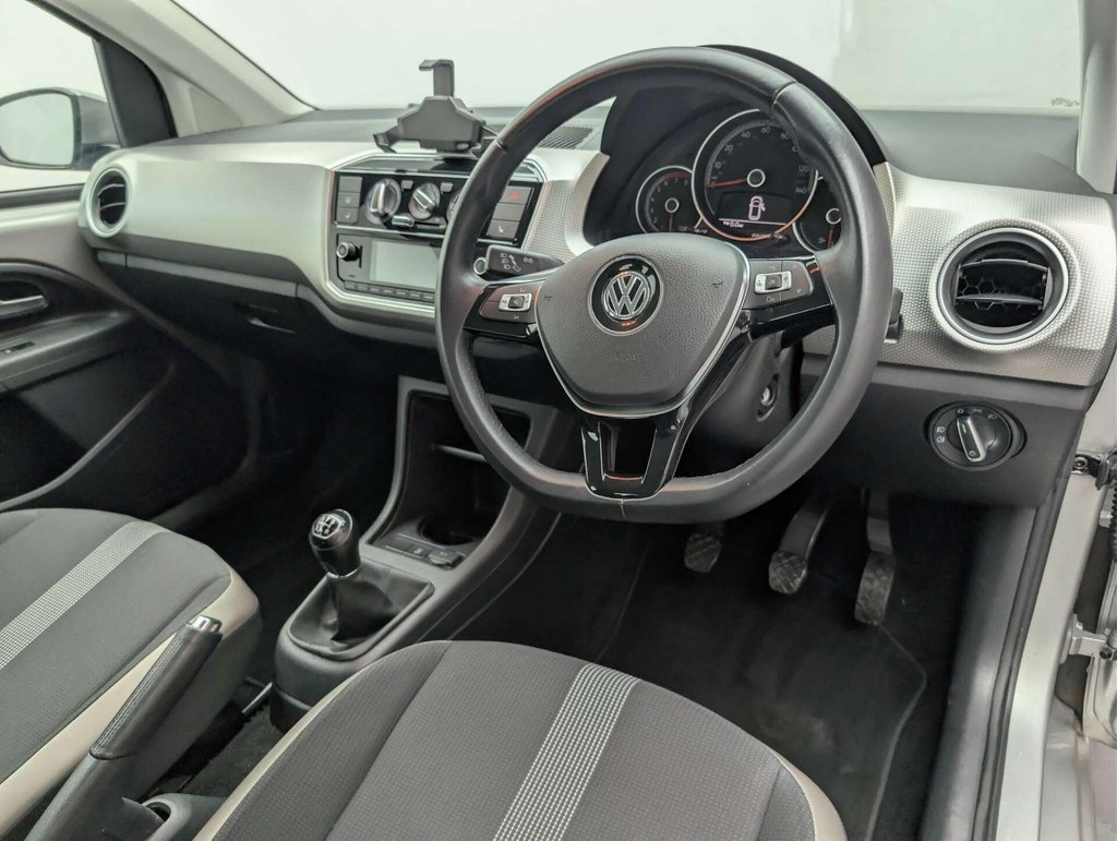 Used 2018 18 VOLKSWAGEN UP! 1.0 High Up 3dr CLICK & COLLECT/ HOME DELIVERY
