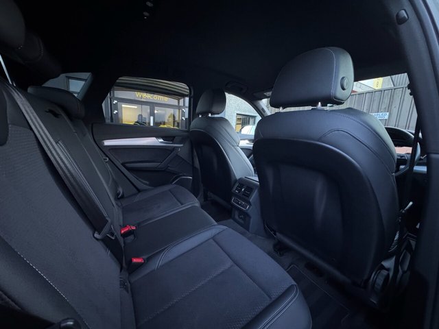 2023 AUDI Q5 2.0 TDI 40 S line SUV 5dr Diesel S Tronic quattro Euro 6 (s/s) (204 ps) - Photo 11