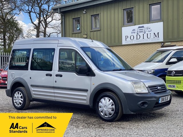 View our FORD TOURNEO CONNECT