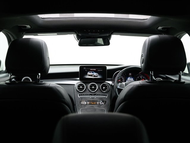 2018 Mercedes-Benz GLC - Photo 3