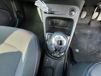USED 2017 17 RENAULT CAPTUR 0.9 Petrol (TCE), Dynamique S, SUV, 5 Door, Manual, Euro 6, �&pound;35 Yearly Road Tax (Low Emissions). FULL 12 MONTH MOT WITH EVERY CAR