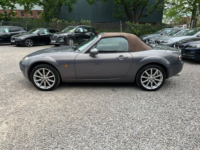 View our MAZDA MX-5