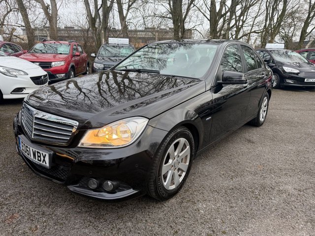 2011 Mercedes-Benz C-CLASS - Photo 2