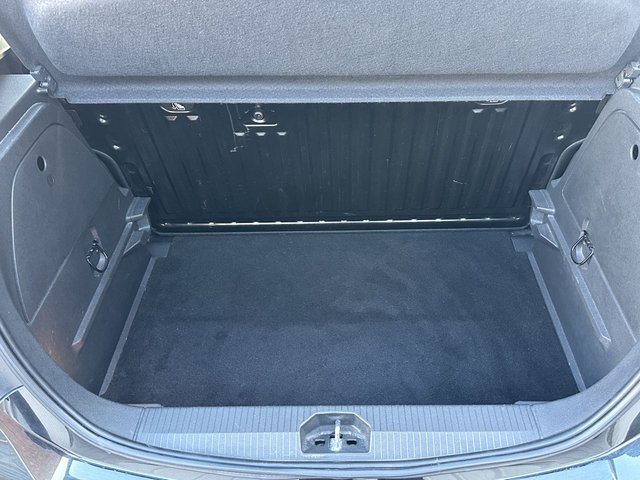 2016 VAUXHALL CORSA - Photo 9