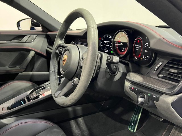 2023 PORSCHE 911 2023 3.0T 992 Carrera 4 GTS Coupe 2dr Petrol PDK 4WD Euro 6 (s/s) (480 ps) - Photo 6