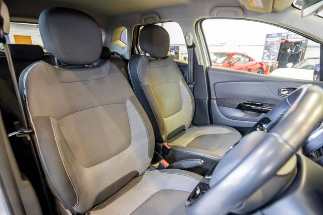 2016 Renault Captur 0.9L Dynamique S Nav 5dr - Photo 3