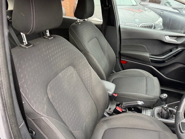 2020 FORD FIESTA - Photo 11