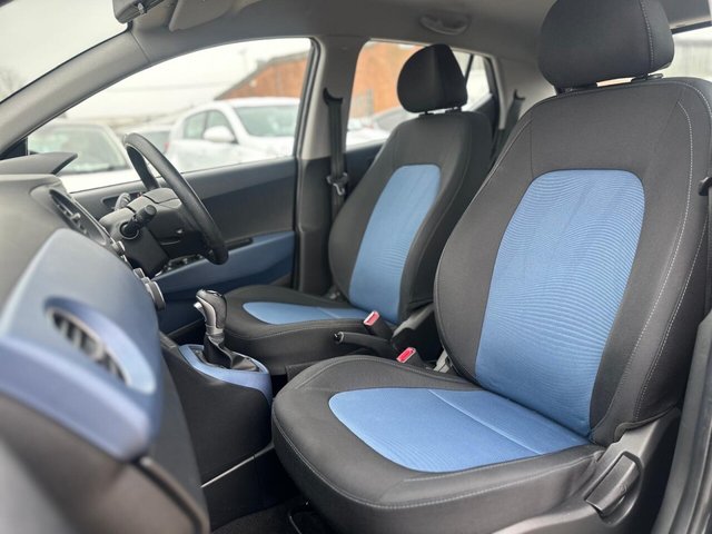 2016 HYUNDAI I10 - Photo 11