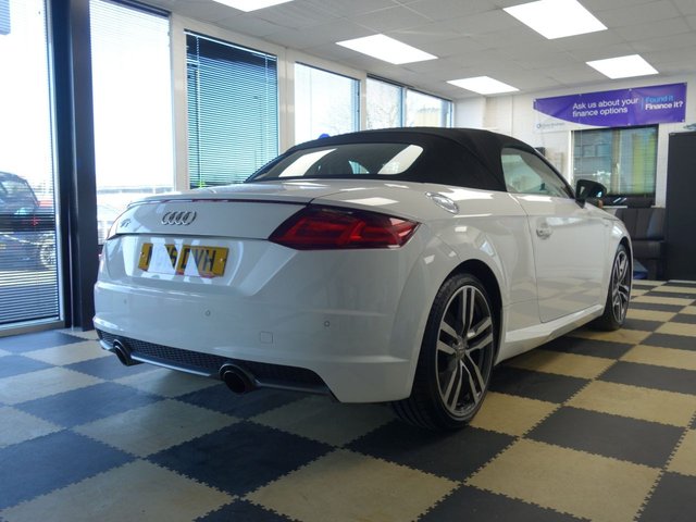 2015 AUDI TT - Photo 6