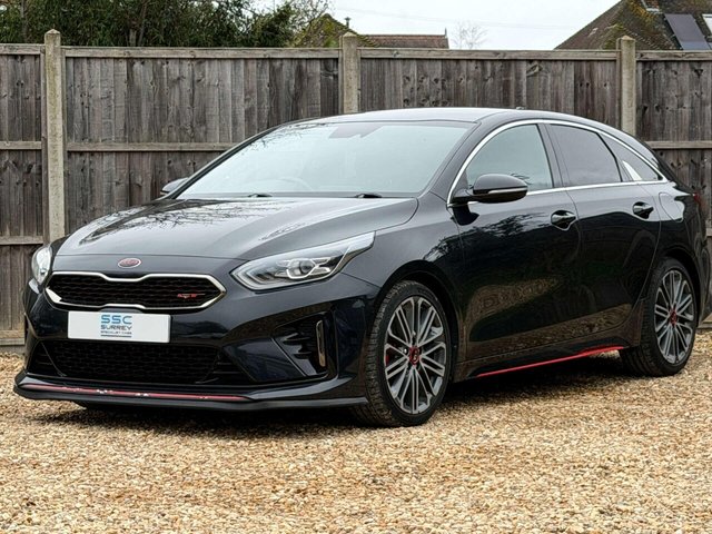 2019 Kia Proceed - Photo 2