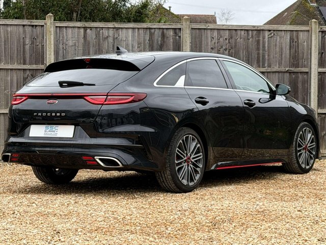 2019 Kia Proceed - Photo 3