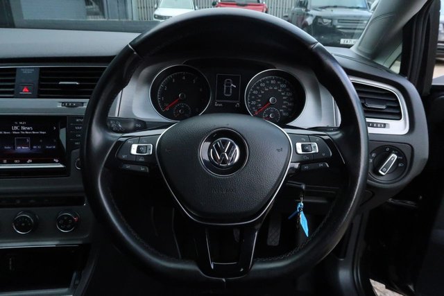 2015 Volkswagen Golf - Photo 11