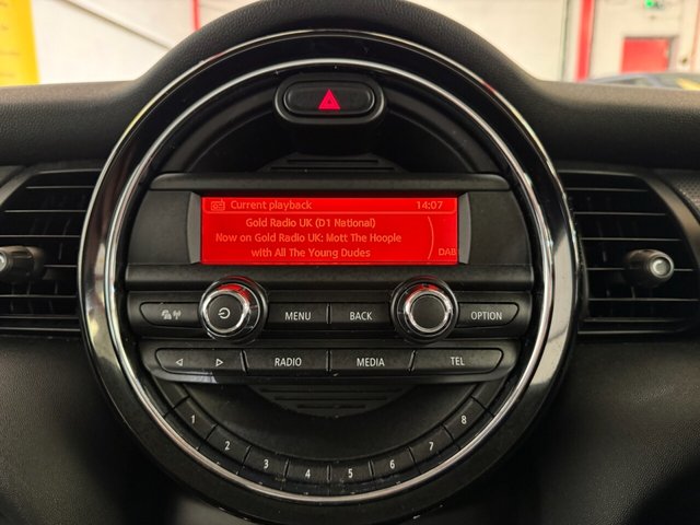 2017 MINI HATCH 1.5 Cooper Hatchback 3dr Petrol Manual Euro 6 (s/s) (136 ps) - Photo 12