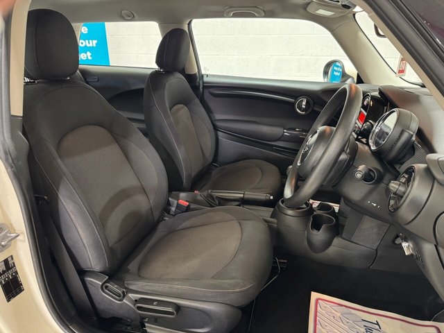 2017 MINI HATCH 1.5 Cooper Hatchback 3dr Petrol Manual Euro 6 (s/s) (136 ps) - Photo 9