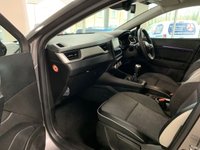 USED 2022 72 RENAULT CAPTUR 1.0 TCe techno SUV 5dr Petrol Manual Euro 6 (s/s) (90 ps) CRUISE + CAR PLAY + REVERSING CAMERA