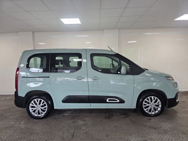 2020 Citroen Berlingo 1.5L Feel 5dr - Photo 2